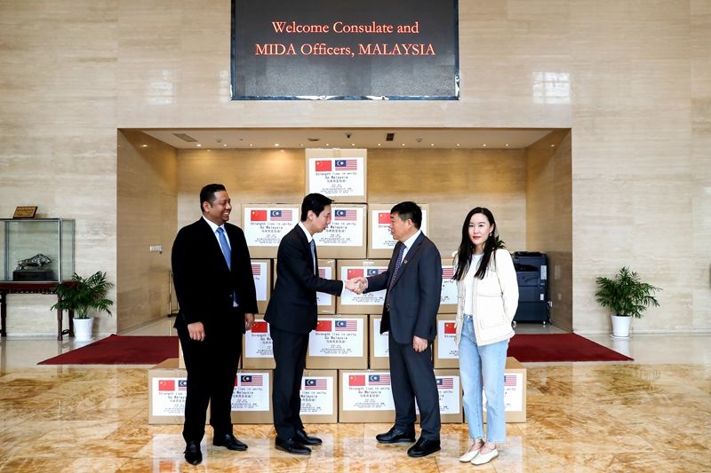 公司第二批援马来西亚抗疫物资今起运_公司新闻_新闻中心_澳门大阳城