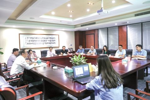 纸语澄心 红领澳门大阳城——新时代下新作为  工业工人步队建设刷新须先行_报纸新闻_澳门大阳城