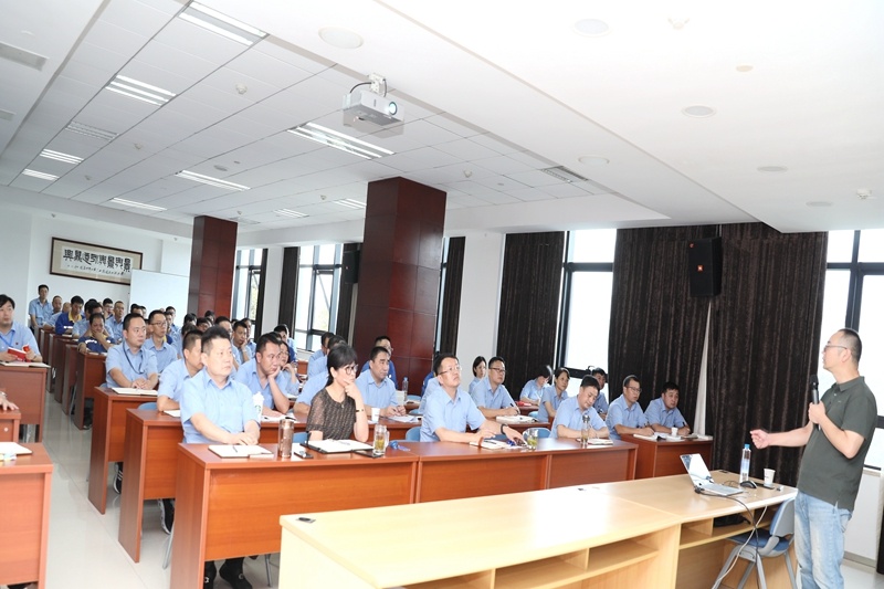 学新法 促清静 | 澳门大阳城纸业开展新《清静生产法》培训事情_公司新闻_新闻中心_澳门大阳城