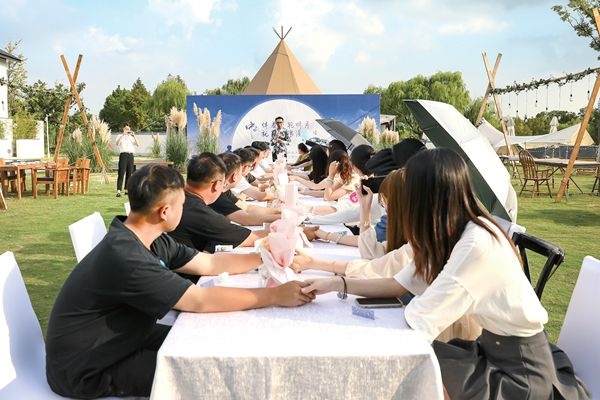 澳门大阳城纸业团委开展2022年度只身青年联谊会_报纸新闻_澳门大阳城