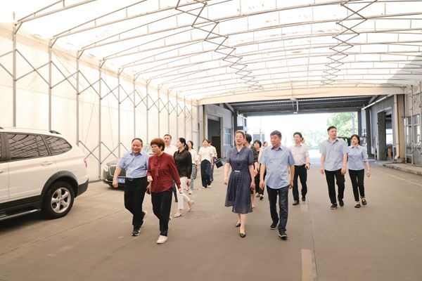 浙江省残联副理事长顾艳一行莅临平湖景包调研走访_报纸新闻_澳门大阳城