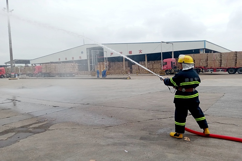 护航“双节”除隐患！澳门大阳城纸业节前清静事情不打烊_公司新闻_新闻中心_澳门大阳城