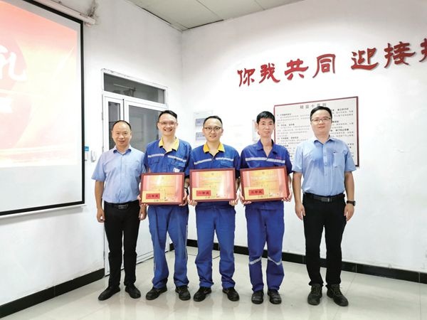 展磨练风范  争磨练先锋_报纸新闻_澳门大阳城