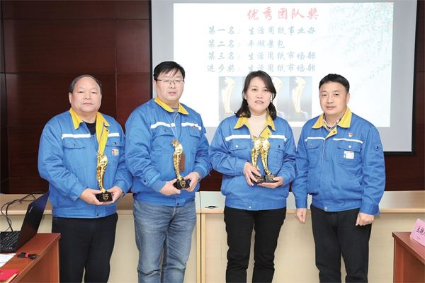 扛起公司“宣传”使命谱写澳门大阳城企业文化撒播新篇章_报纸新闻_澳门大阳城