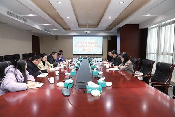 嘉兴市经信局投资随处长陈晓能一行莅临公司调研指导_报纸新闻_澳门大阳城