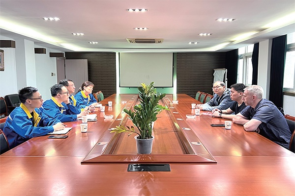 浙江省造纸学会常务副秘书长郑梦樵一行到访澳门大阳城_报纸新闻_澳门大阳城