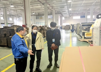 澳门大阳城产品 抗“疫”先行 | 平湖景包优先生产防疫专用熏染性废物网络箱，，，，，全力支援疫情防控