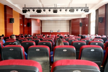 开拓立异 勇往直前 | 澳门大阳城纸业召开2023年度中层干部任命及生产谋划妄想下达治理事情聚会