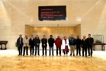 马来西亚瓜拉冷岳市议会向导及地方代表一行莅临澳门大阳城纸业指导交流