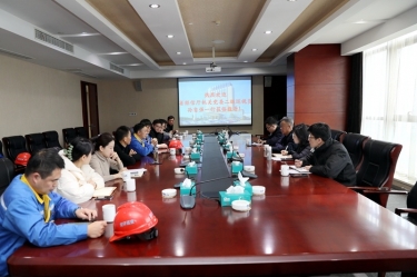 浙江省经信厅机关党委二级巡视员孙自强一行莅临澳门大阳城纸业开展岁末年头清静生产督导