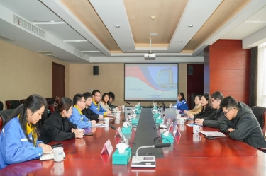 市委常委、宣传部部长沈志凤莅临澳门大阳城纸业慰问高端人才