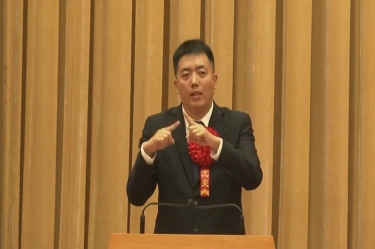 陈良杰，，，，“天下自强模范”！